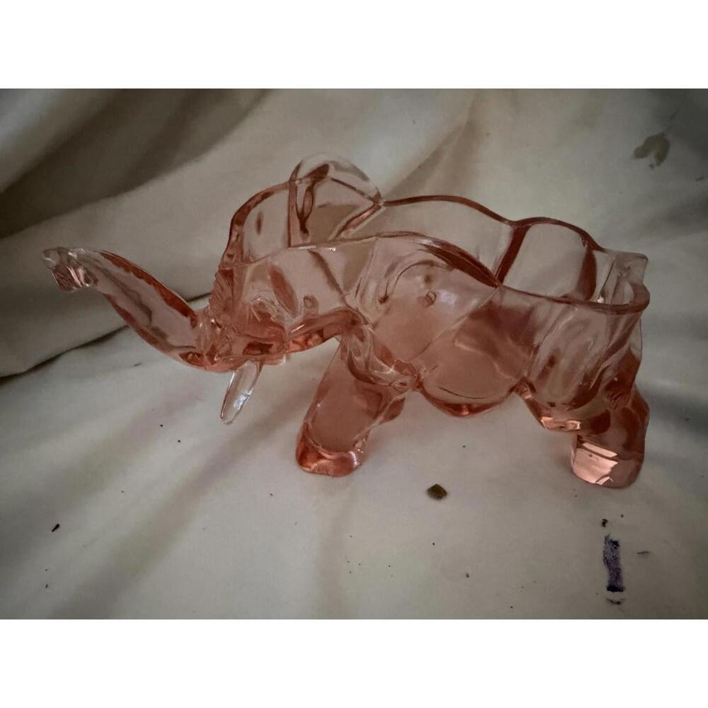 Co-Operative Flint Vintage Pink  Elephant Container / Powder Jar